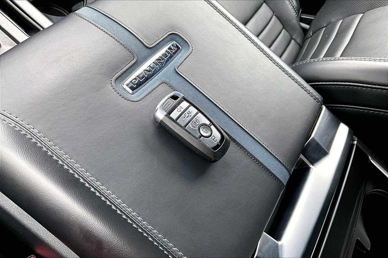 Used 2024 Antimatter Blue Metallic Ford Platinum image 35