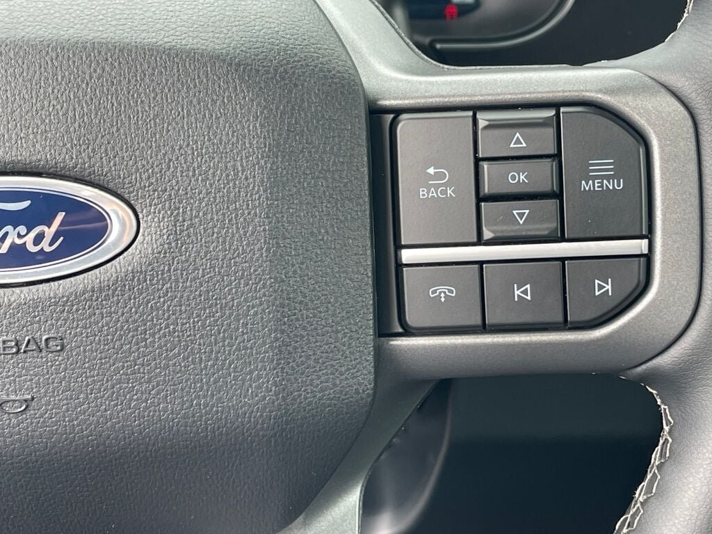 New 2026 Carbonized Gray Metallic Ford LARIAT image 19