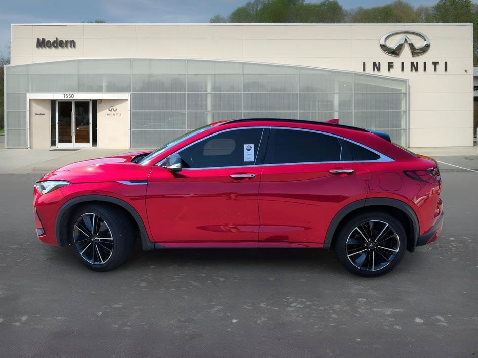 Used 2022 Dynamic Sunstone Red INFINITI ESSENTIAL image 6