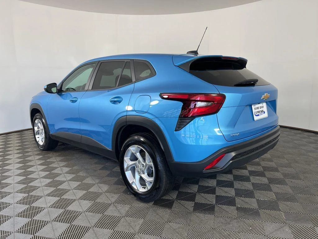 Used 2025 Marina Blue Chevrolet LS image 24