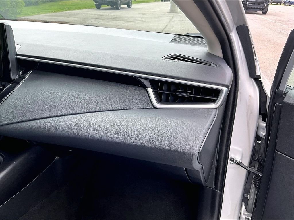 Used 2024 Classic Silver Metallic Toyota LE image 13