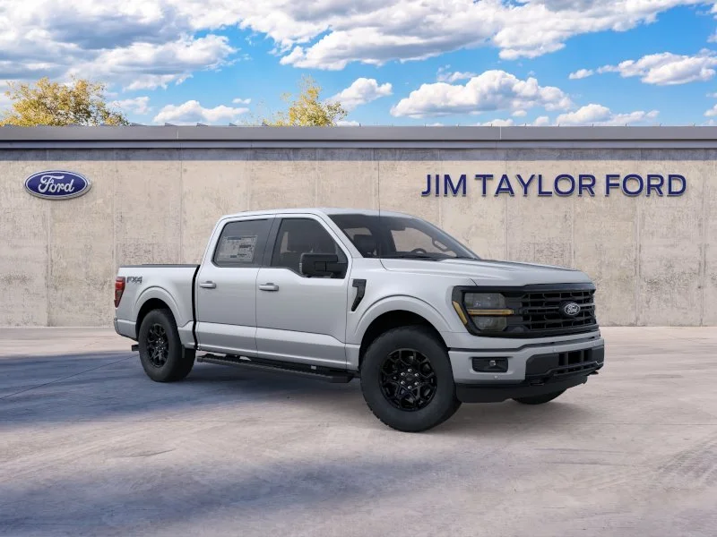 New 2026 Iconic Silver Metallic Ford XLT image 1