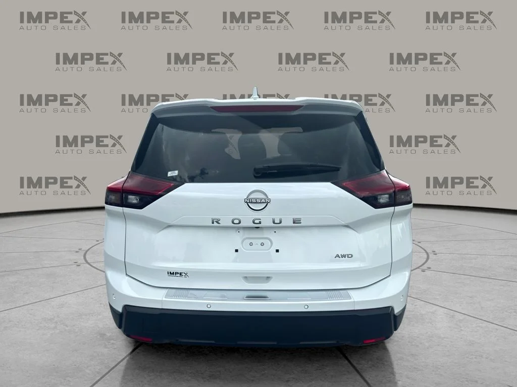 Used 2026 White Nissan SV image 4