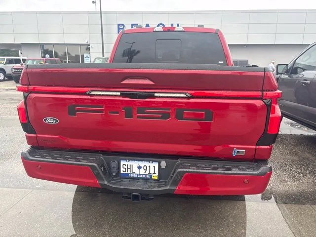 Used 2024 Red Ford Lariat image 3