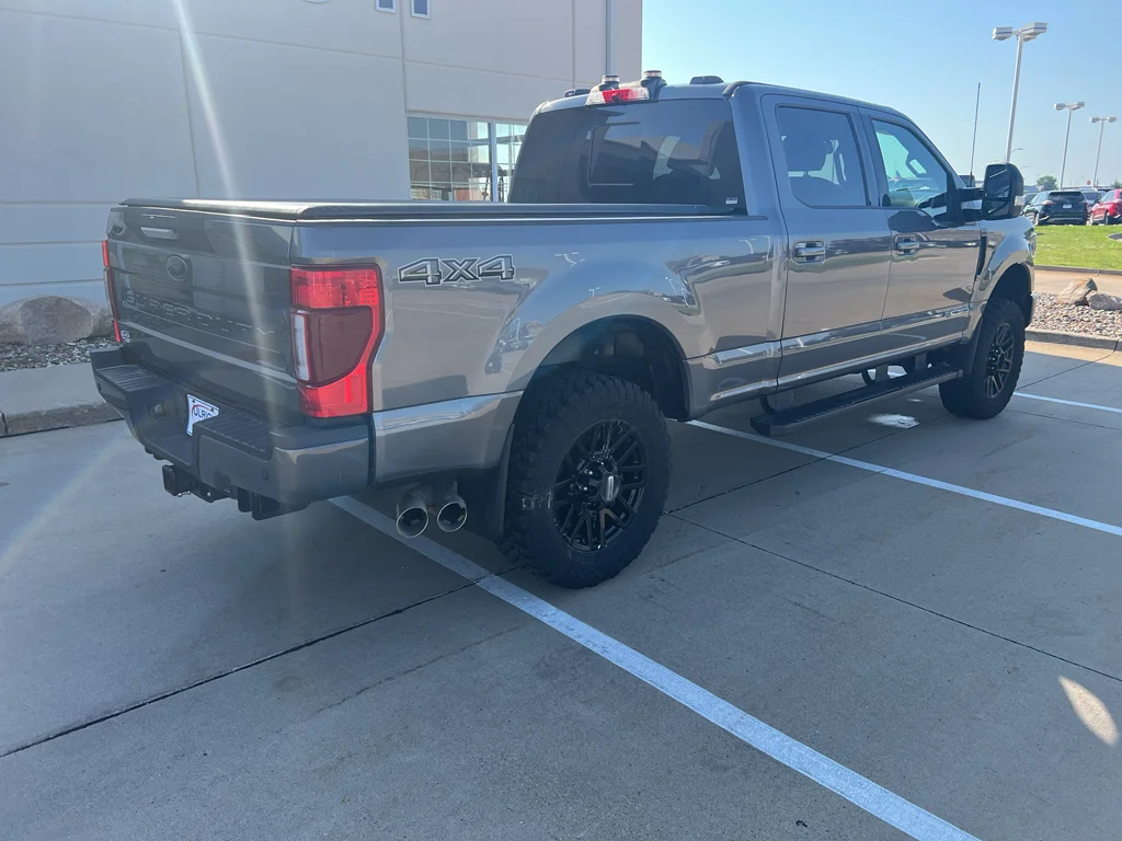 Used 2022 Carbonized Gray Metallic Ford LARIAT image 10