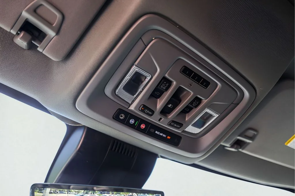 Used 2023 Black GMC Denali image 23