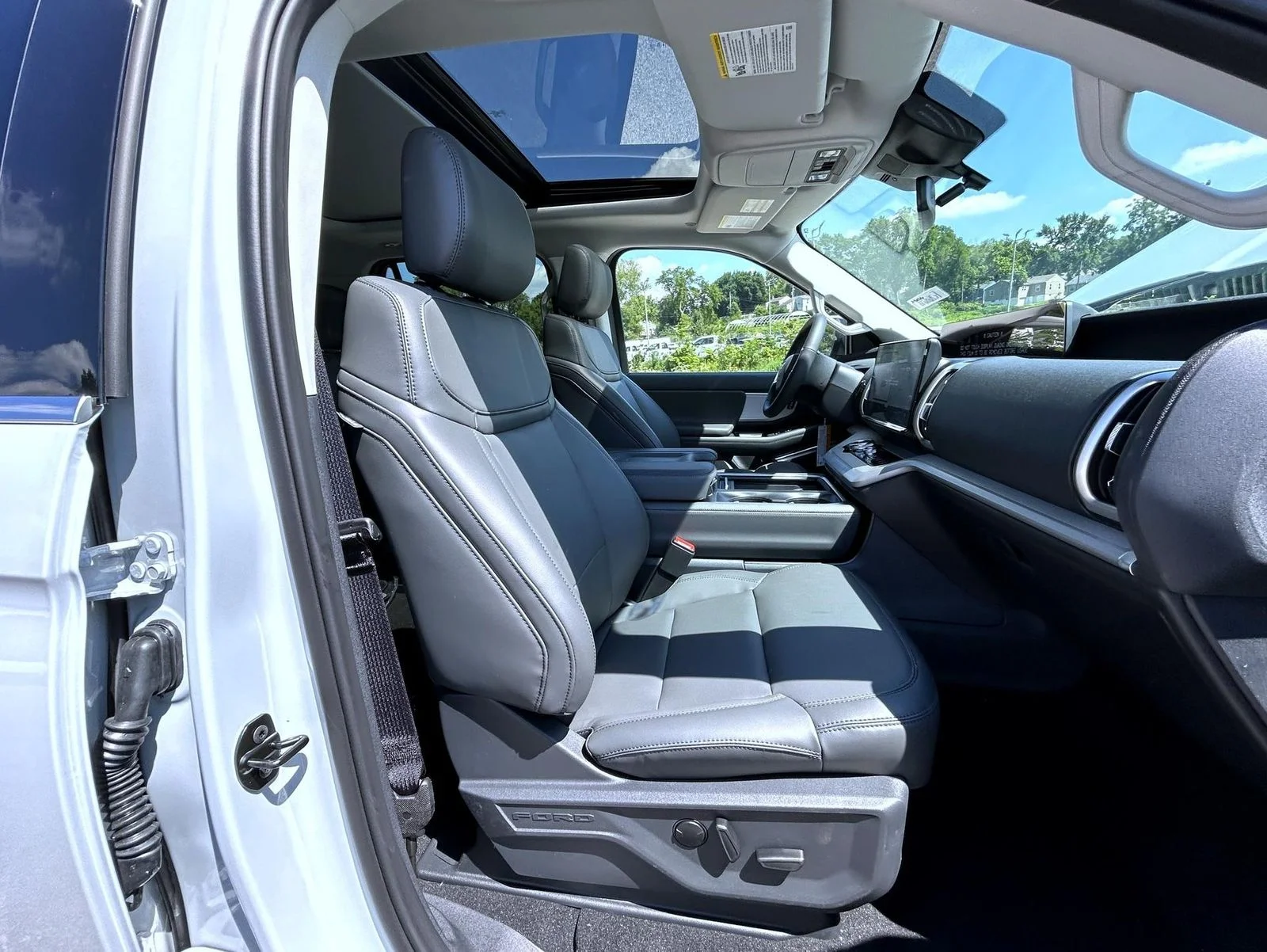 New 2026 Silver Ford Active image 13