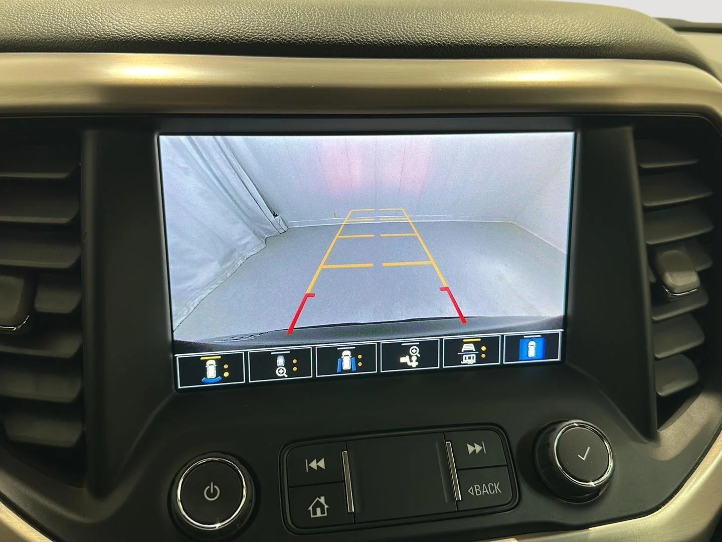 Used 2021 HUNTER METALLIC GMC Denali image 14