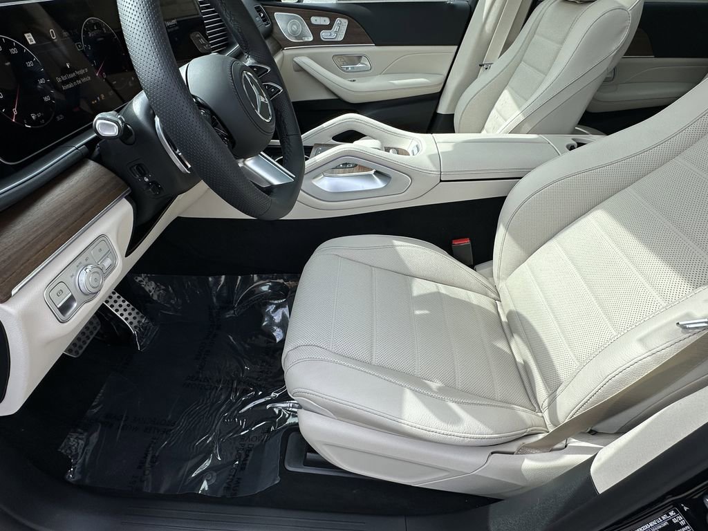 New 2026 Obsidian Black Metallic Mercedes-Benz GLS 450 image 49
