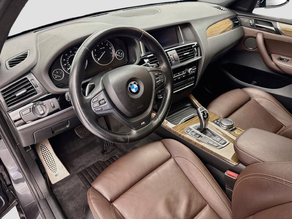 Used 2016 Dark Graphite BMW xDrive35i image 9