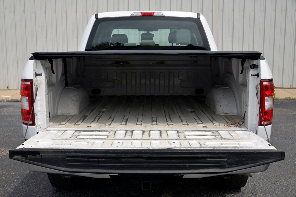 Used 2020 White Ford XL image 29