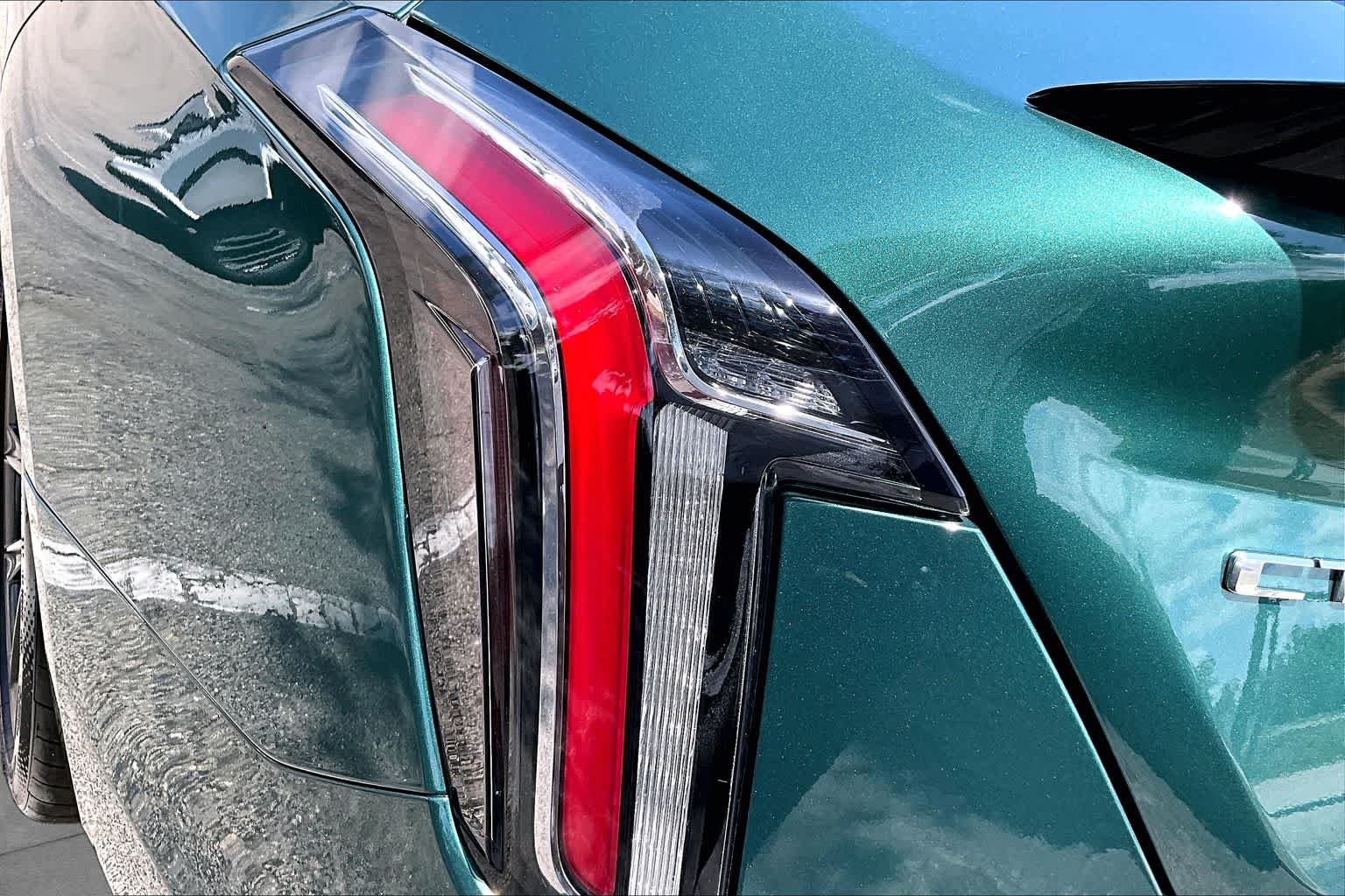 Used 2025 Typhoon Metallic Cadillac  image 29