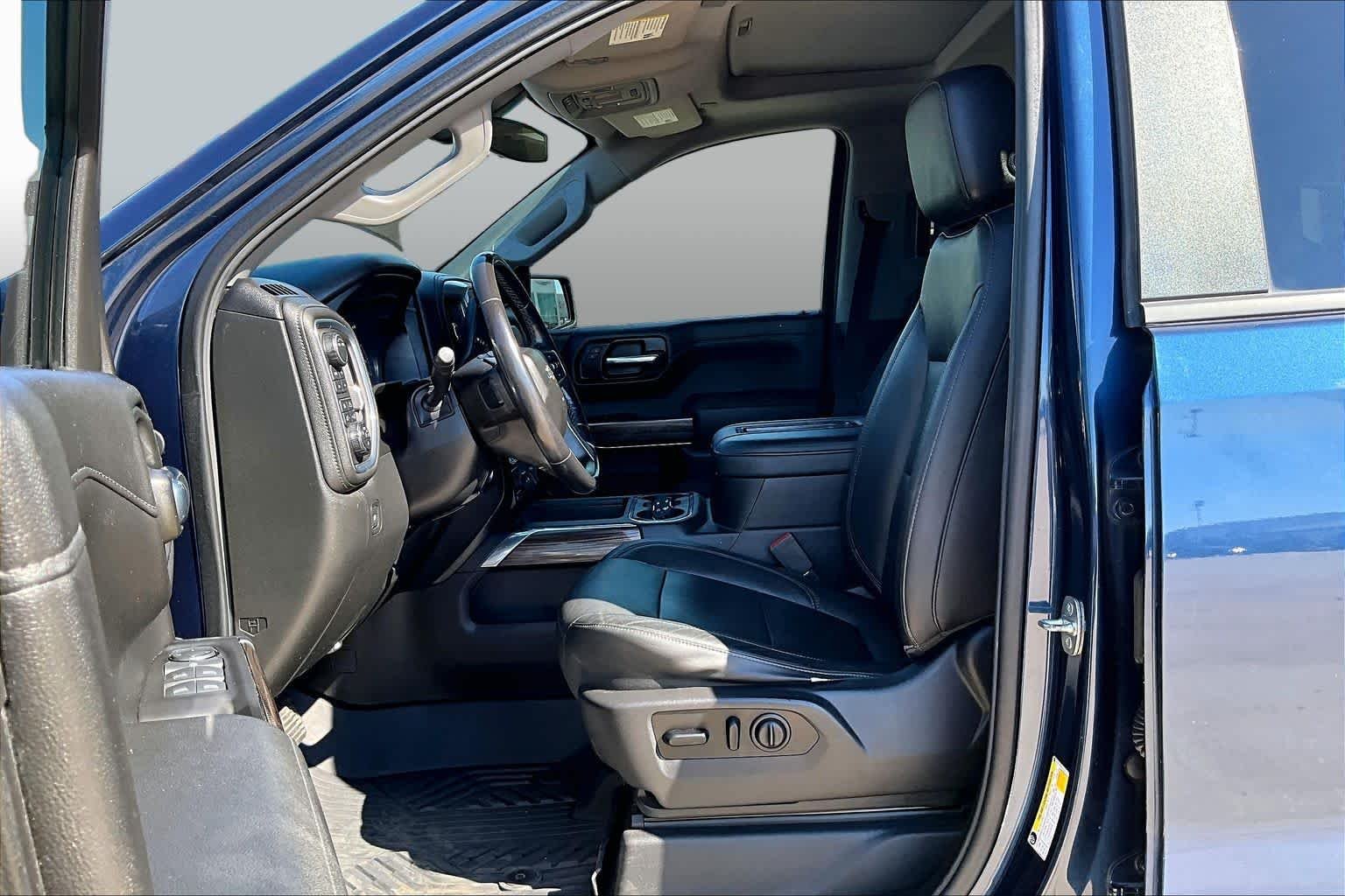 Used 2020 Northsky Blue Metallic Chevrolet LT Trail Boss image 8