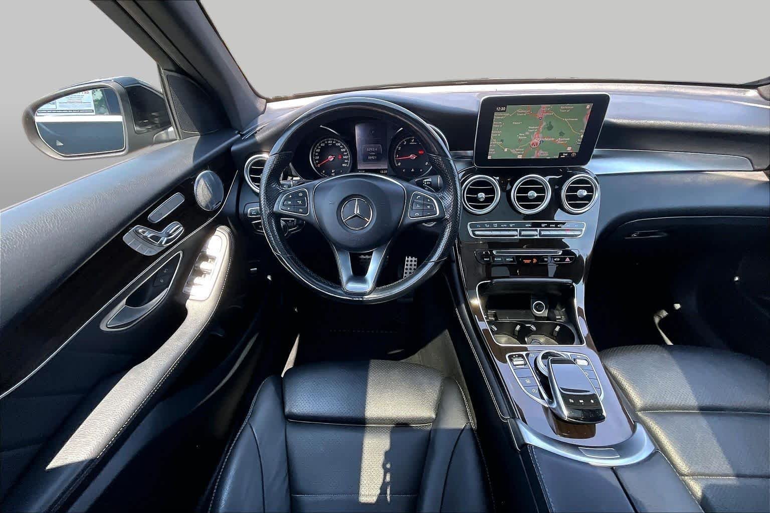 Used 2018 Black Mercedes-Benz GLC 300 image 6