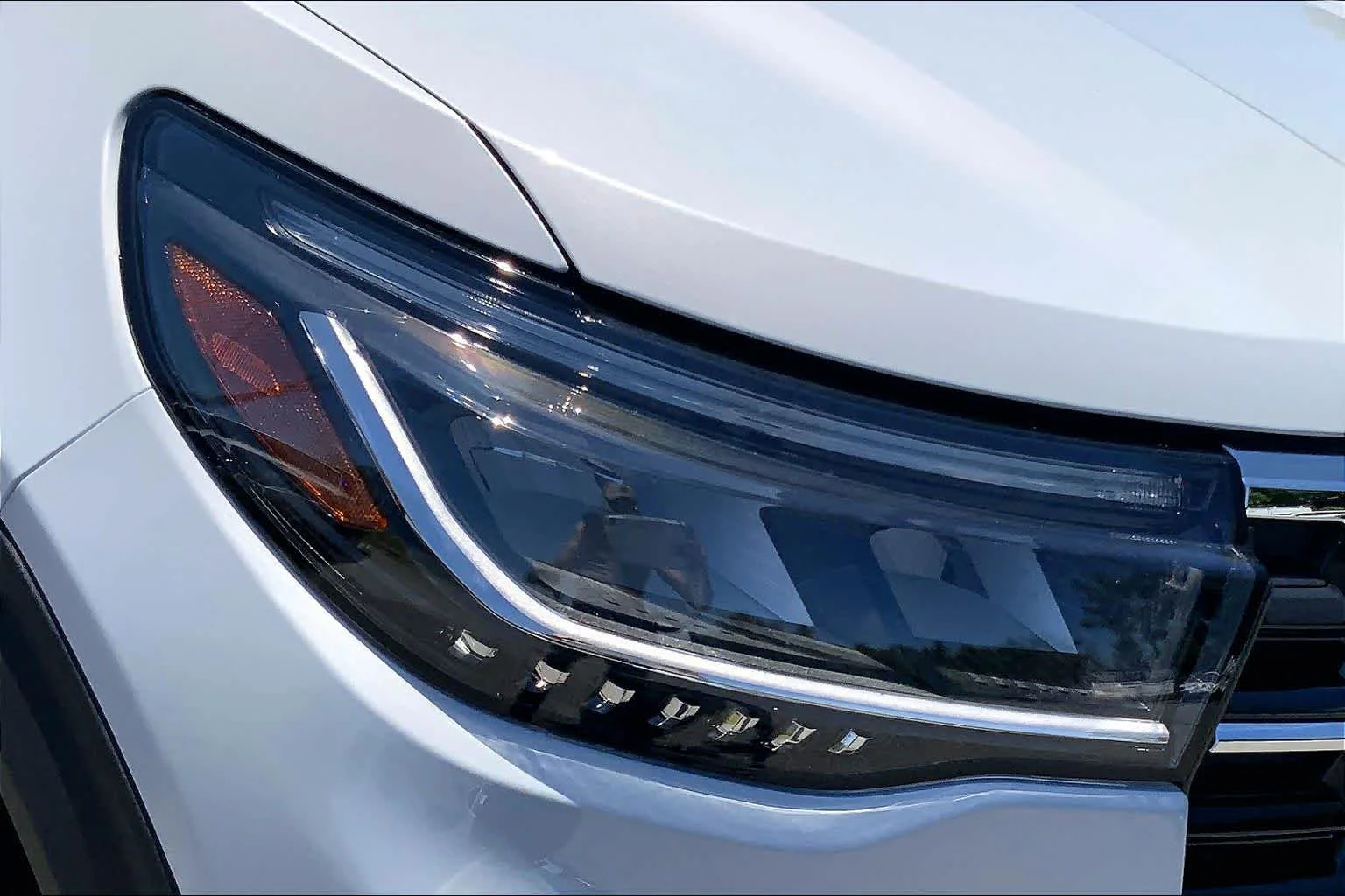 New 2026 Space White Metallic Ford Active image 16