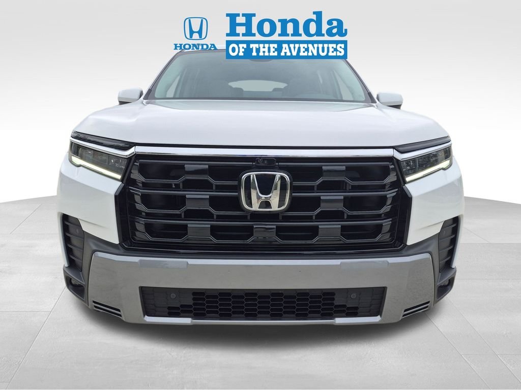 New 2026 Platinum White Pearl Honda Touring image 2