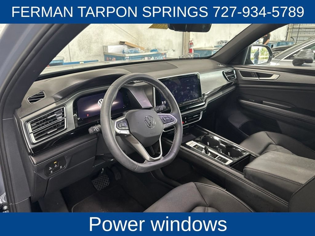 Used 2024 Gray Volkswagen 2.0T SE w/Technology image 8