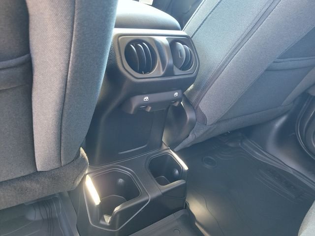 2025 Jeep Wrangler 4-Door Sport S - Photo 8
