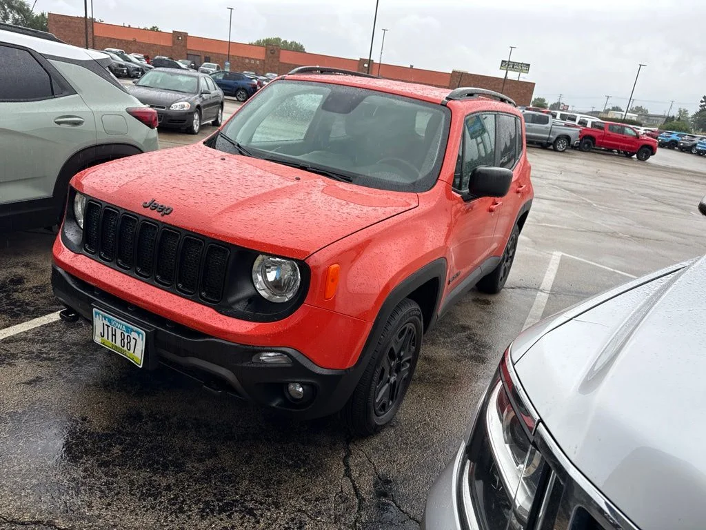 Used 2020 Orange Jeep Sport image 4