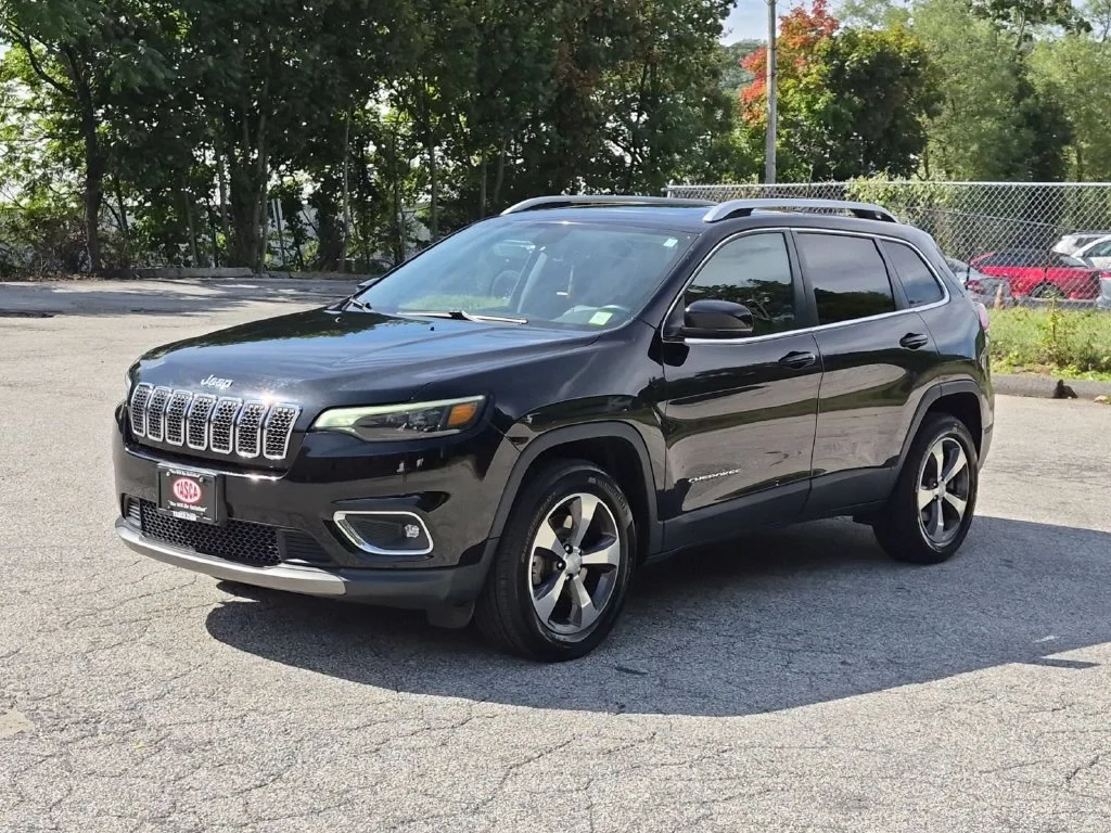Used 2019 Black Jeep Limited image 8