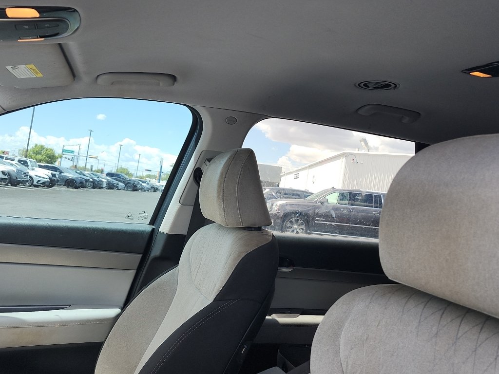 Used 2022 Steel Graphite Hyundai SE image 13