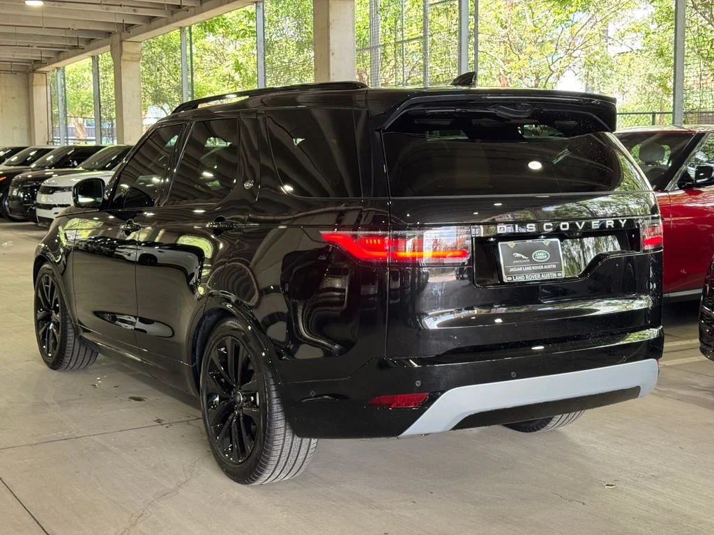 New 2026 Santorini Black Land Rover Gemini Edition image 6