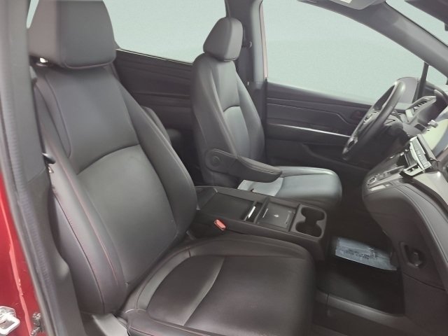 2025 Honda Odyssey Sport L - Photo 14