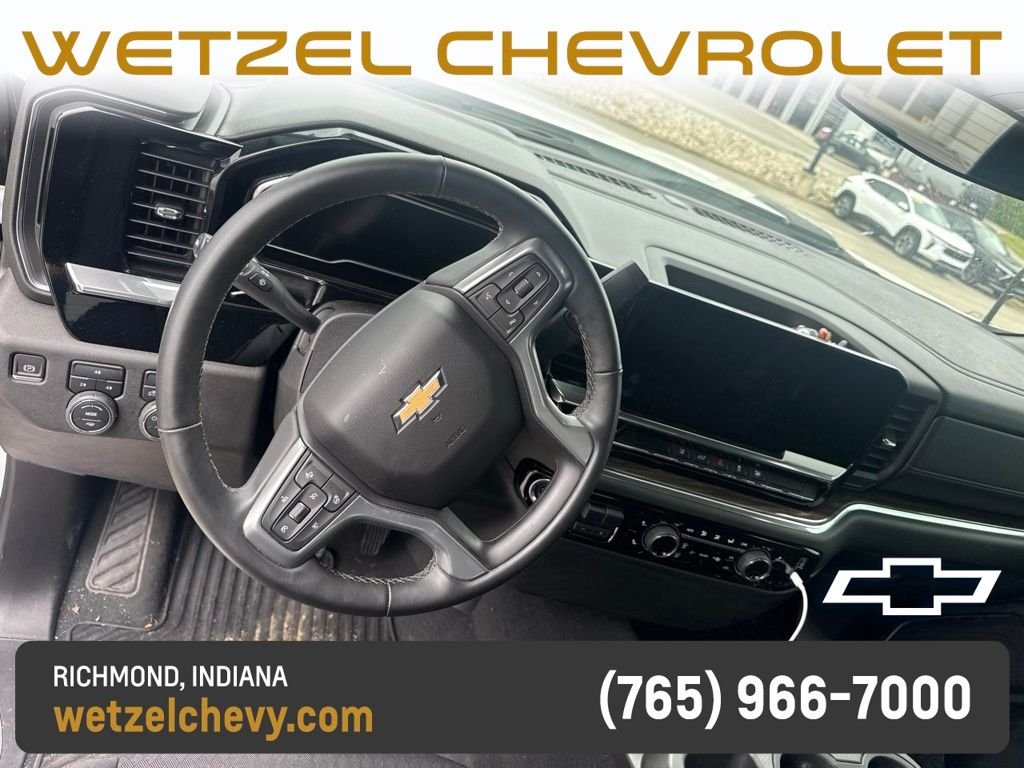 Used 2024 White Chevrolet LT image 7