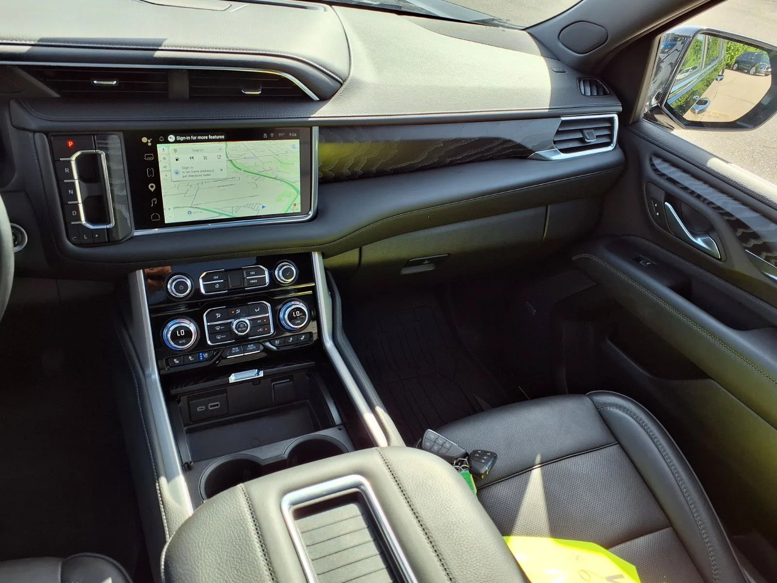 Used 2024 Onyx Black GMC Denali image 7
