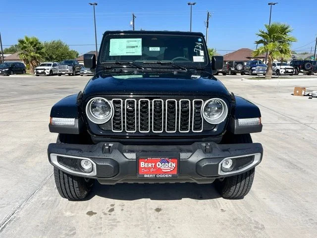 New 2026 Black Clear-Coat Exterior Paint Jeep Sahara image 2