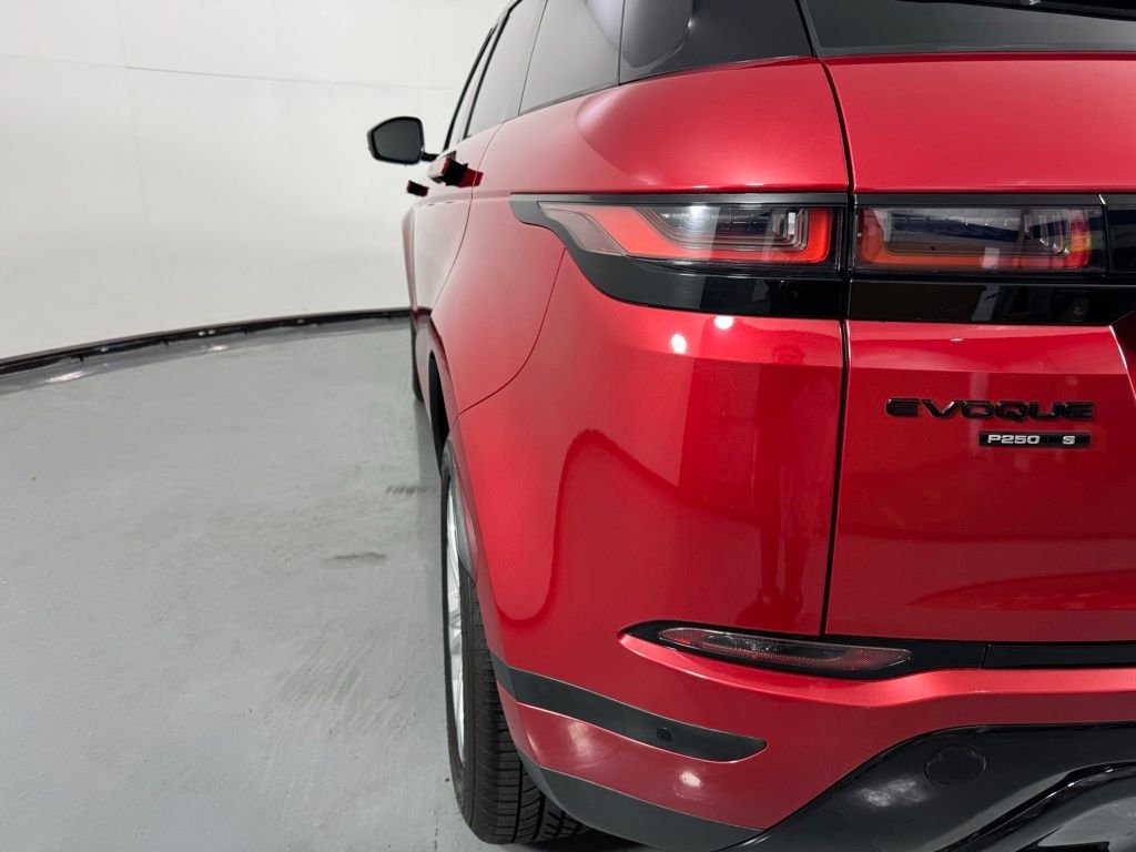 Used 2020 Firenze Red Metallic Land Rover S image 9