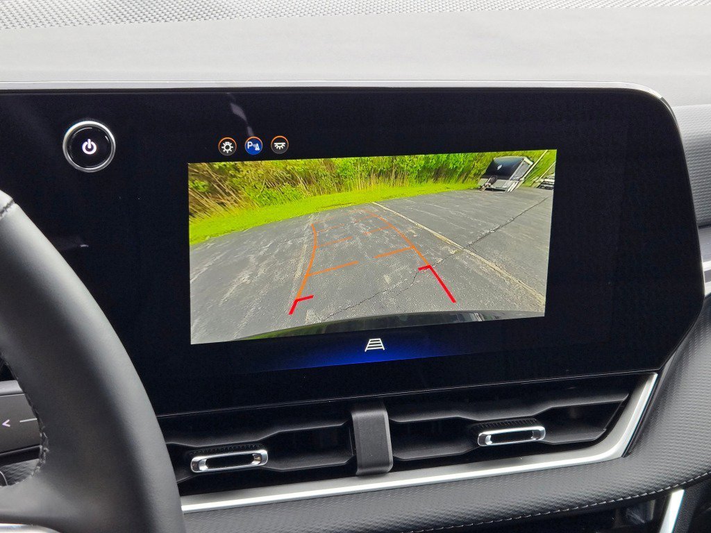 2025 Chevrolet Equinox LT - Photo 25