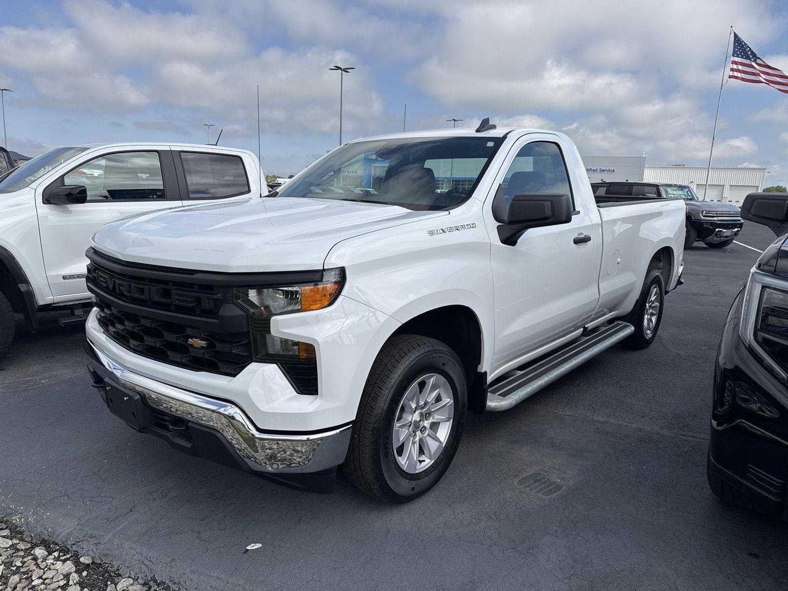 Used 2024 Summit White Chevrolet WT image 5