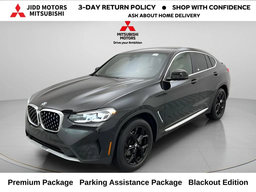 2025 BMW X4 xDrive30i's photo