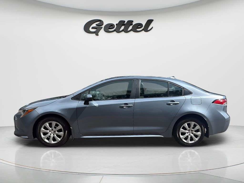 Used 2025  Toyota LE image 8