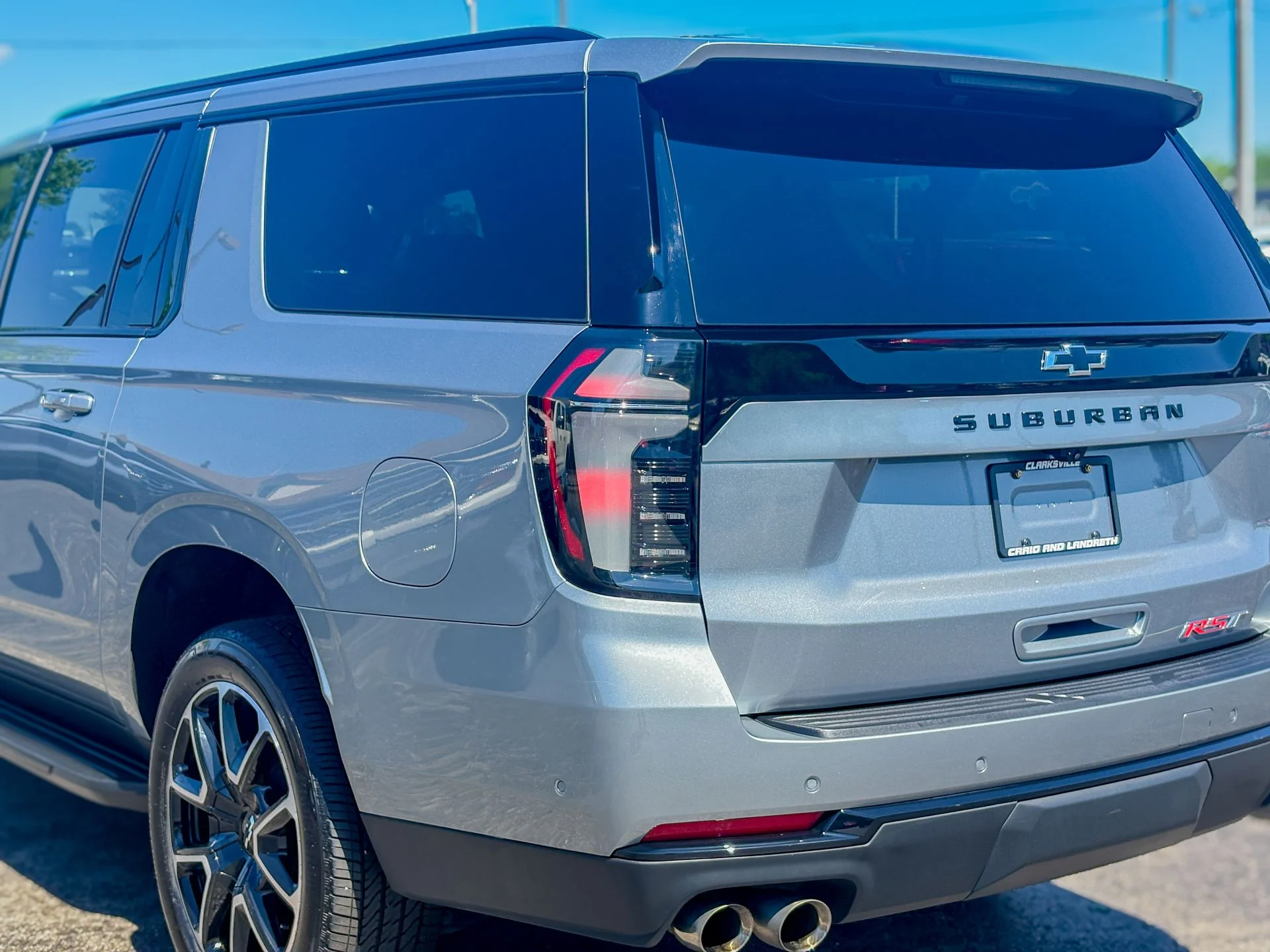 Used 2025 Gray Chevrolet RST image 13