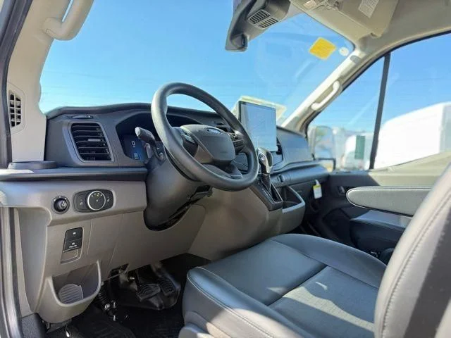 New 2026 Oxford White Ford Cargo Van image 15