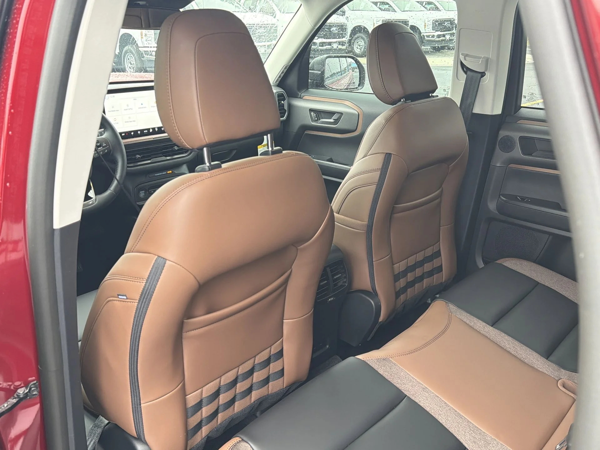 New 2026 Ruby Red Metallic Tinted Clearcoat Ford Outer Banks® image 23