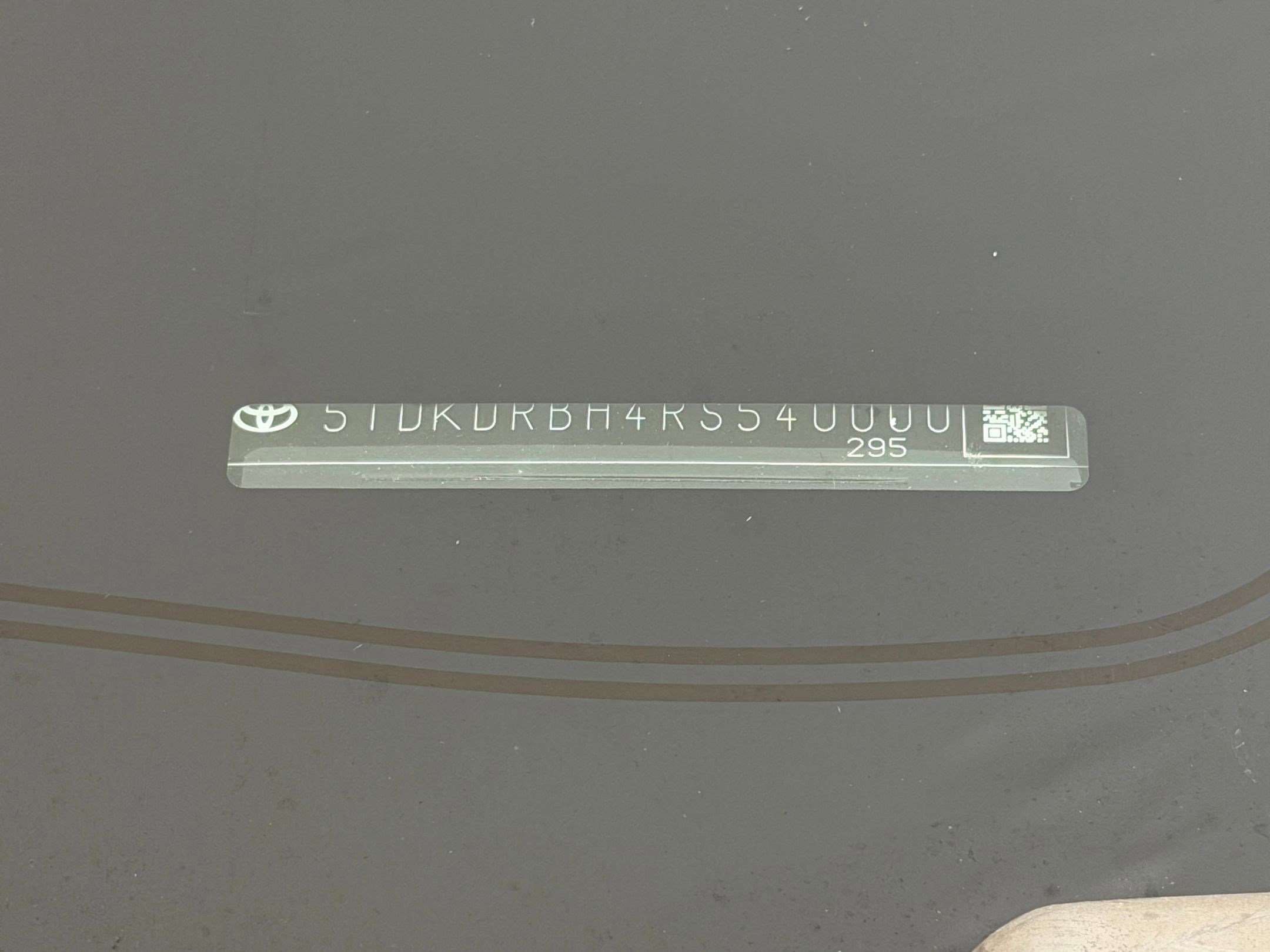 2024 Toyota Highlander LE - Photo 20