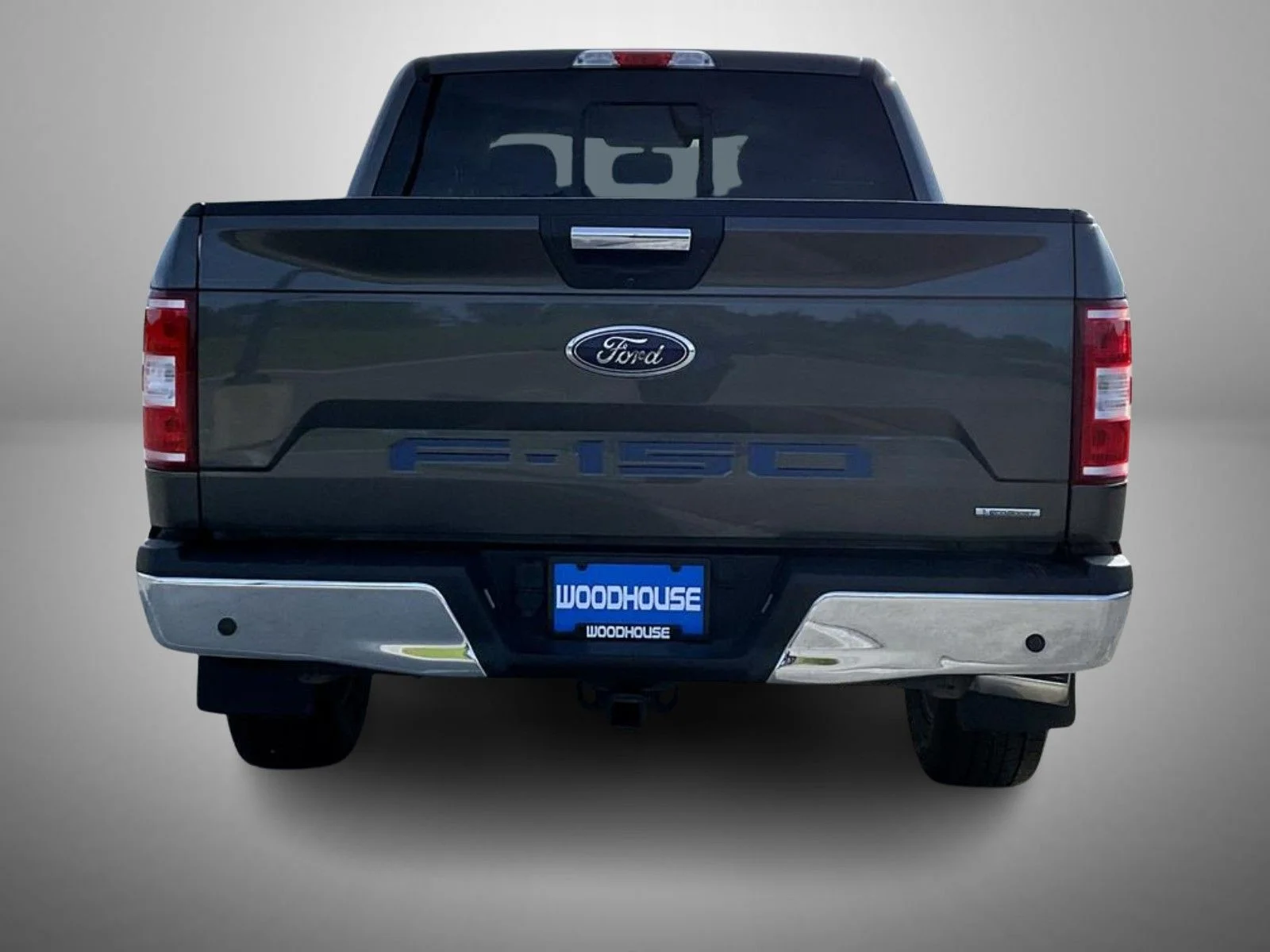 Used 2018 Gray Ford XLT image 6