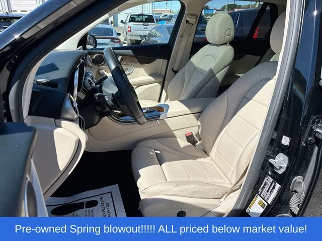 Used 2018 Black Mercedes-Benz GLC 300 image 17