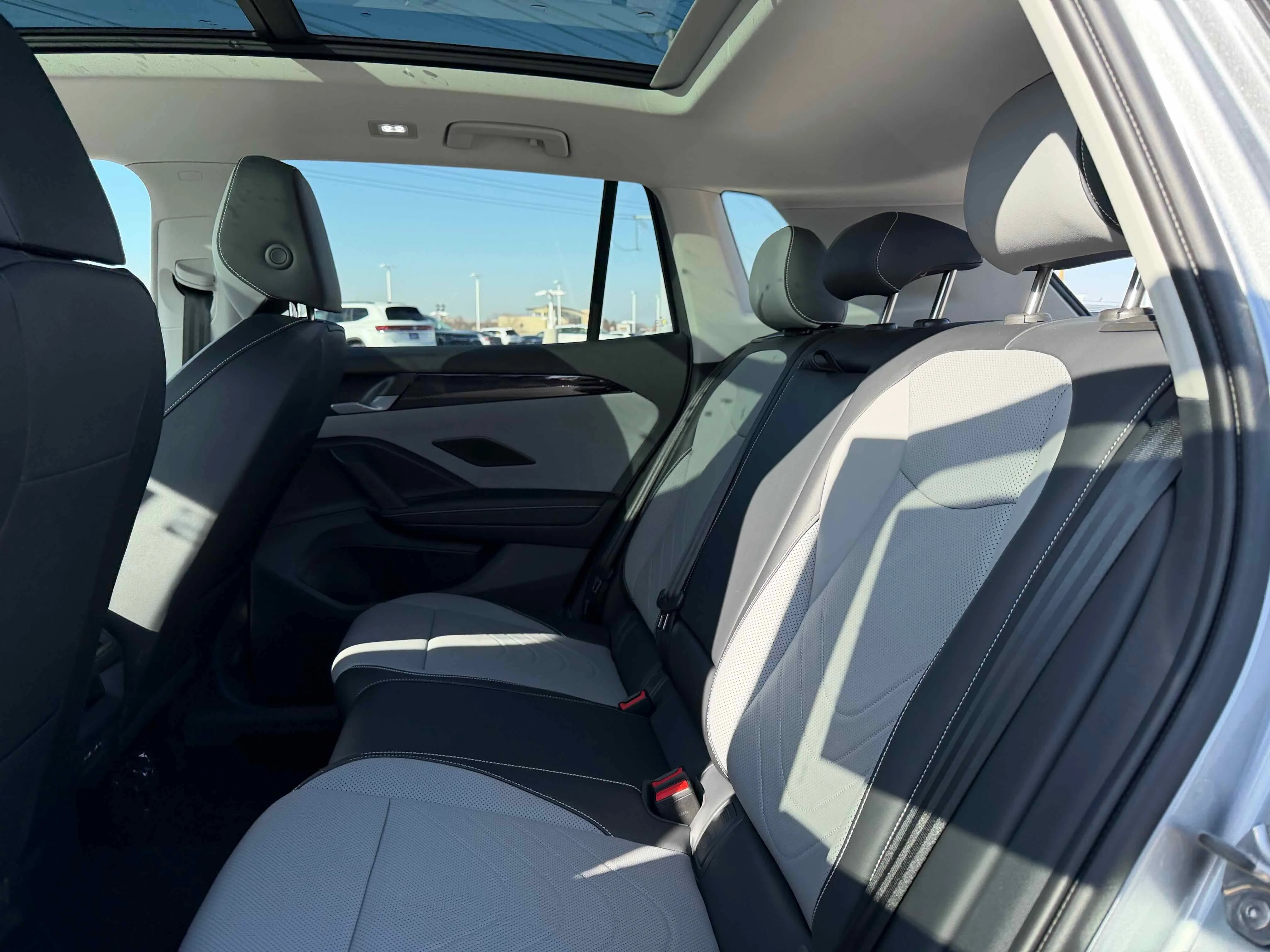 New 2026 Silver Volkswagen SE image 28