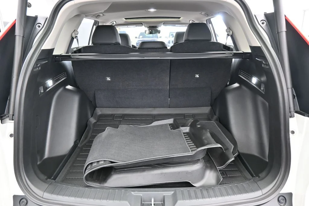 Used 2026 White Honda EX-L image 36