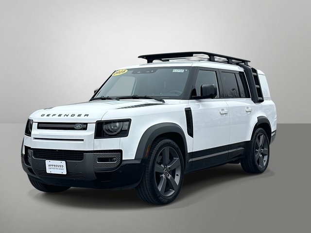 2025 Land Rover Defender 130 Outbound