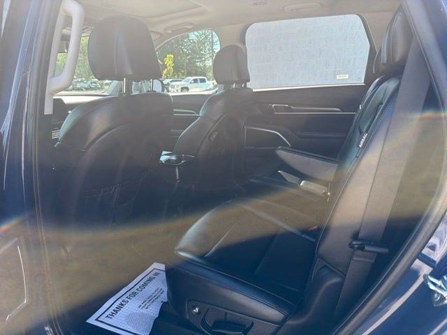 Used 2025 Midnight Lake Blue Kia S image 15