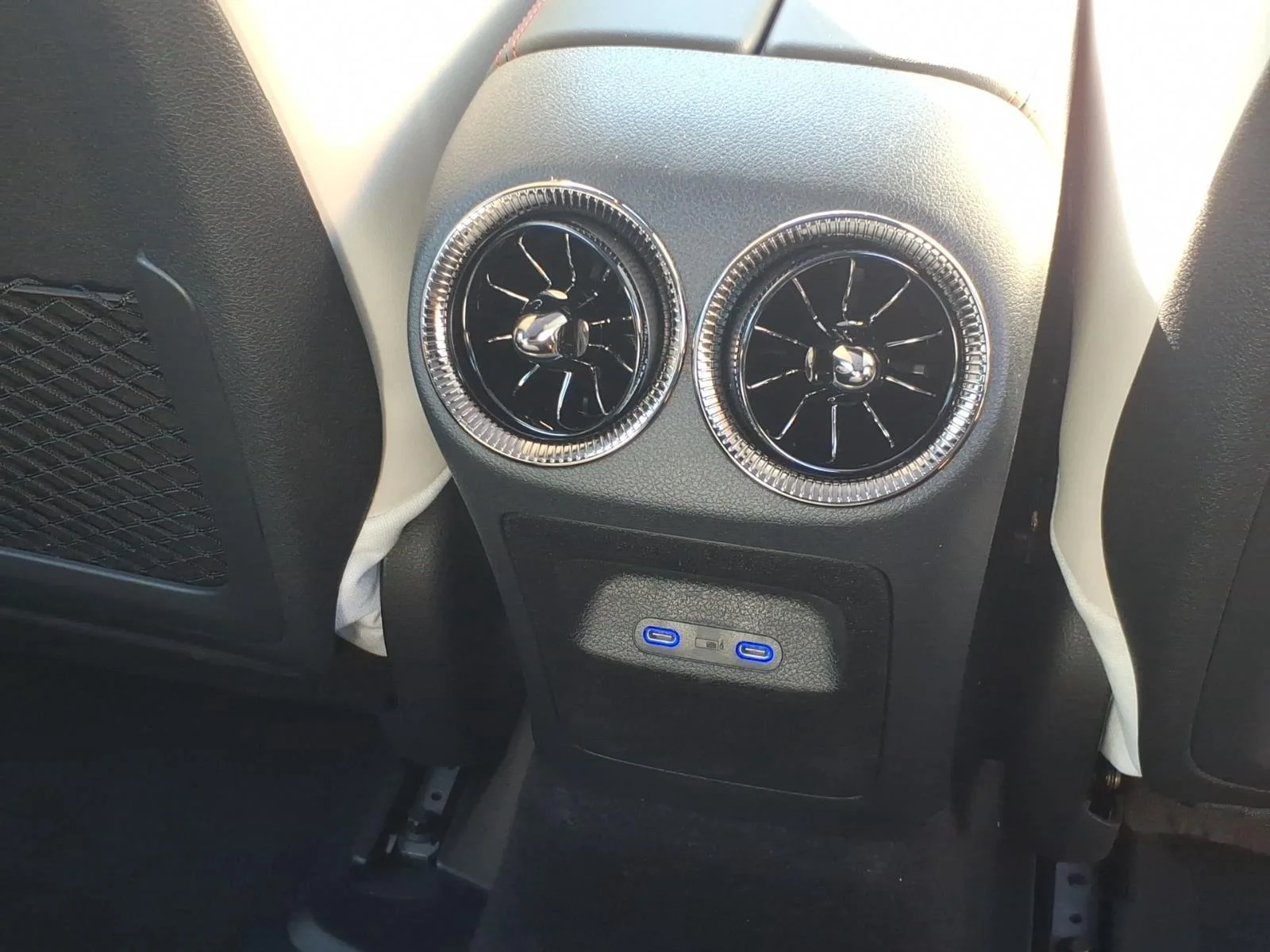 New 2027 Polar White Mercedes-Benz CLA 220 Hybrid image 27