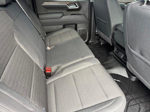 2025 Chevrolet Silverado 1500 LT - Photo 25