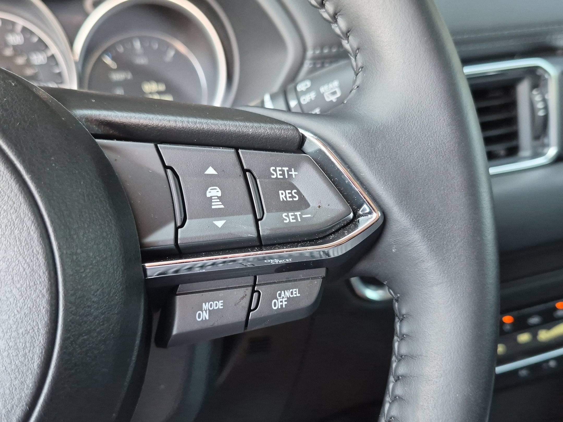 Used 2025 Jet Black Mica Mazda 2.5 S Preferred Package image 18