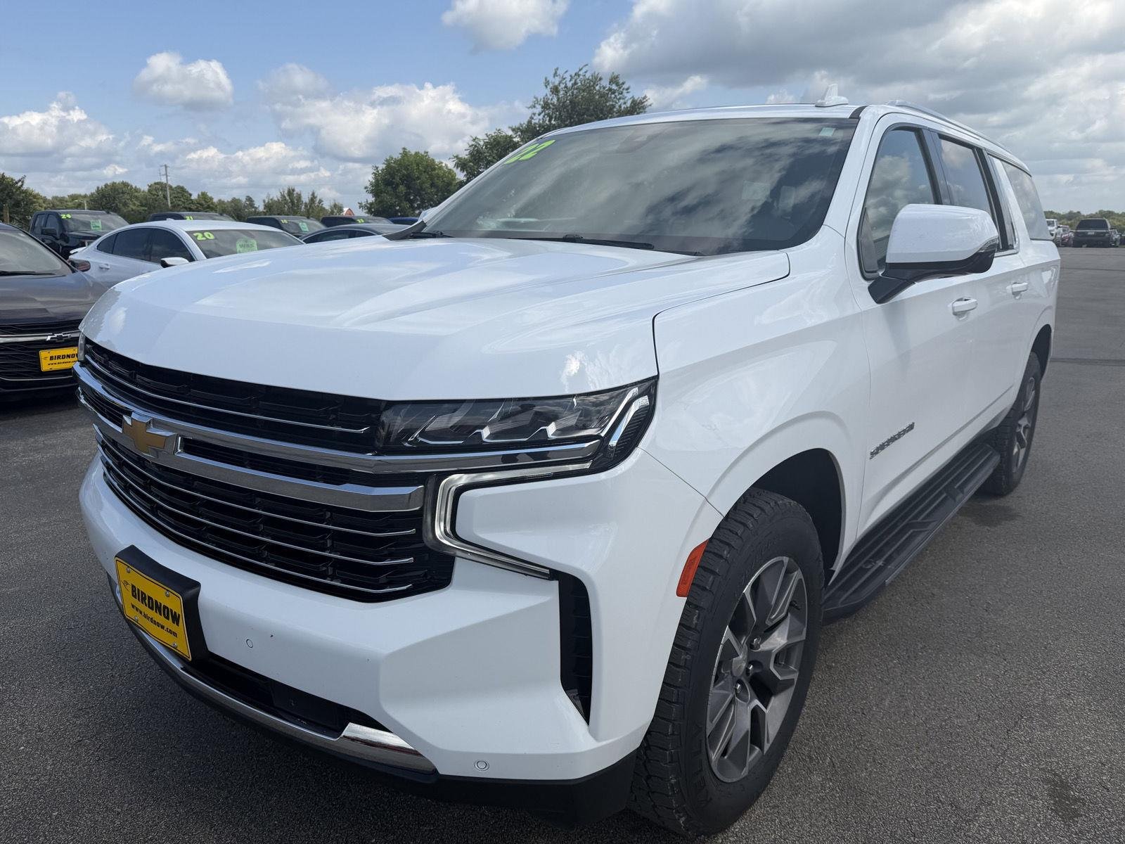 Used 2022 SUMMIT WHITE Chevrolet LT image 2