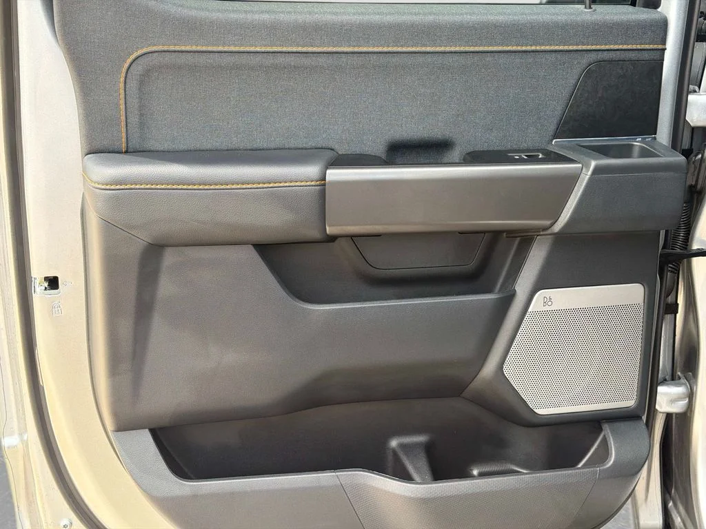 Used 2025 Silver Metallic Ford Tremor image 13